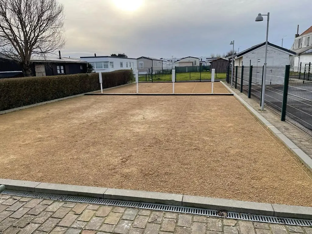 Campsite Bungalow Familial A La Mer Middelkerke Belgium